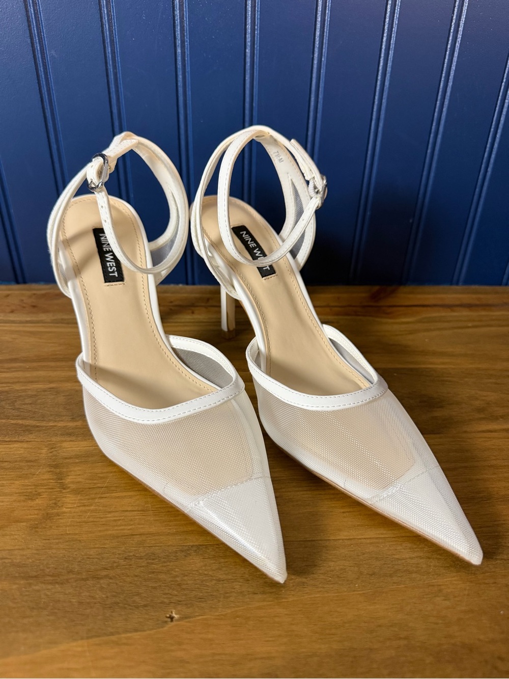 Nine West Gullia2 White Mesh Pointed Toe Ankle Strap Heels Women’s 7.5M